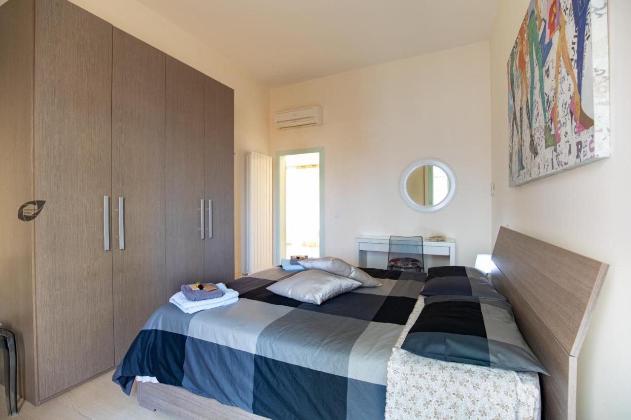 Foscolo Apartment Viareggio Bagian luar foto