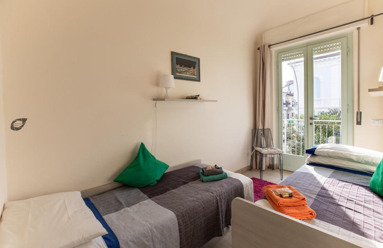 Foscolo Apartment Viareggio Bagian luar foto