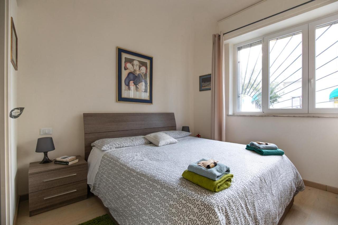 Foscolo Apartment Viareggio Bagian luar foto